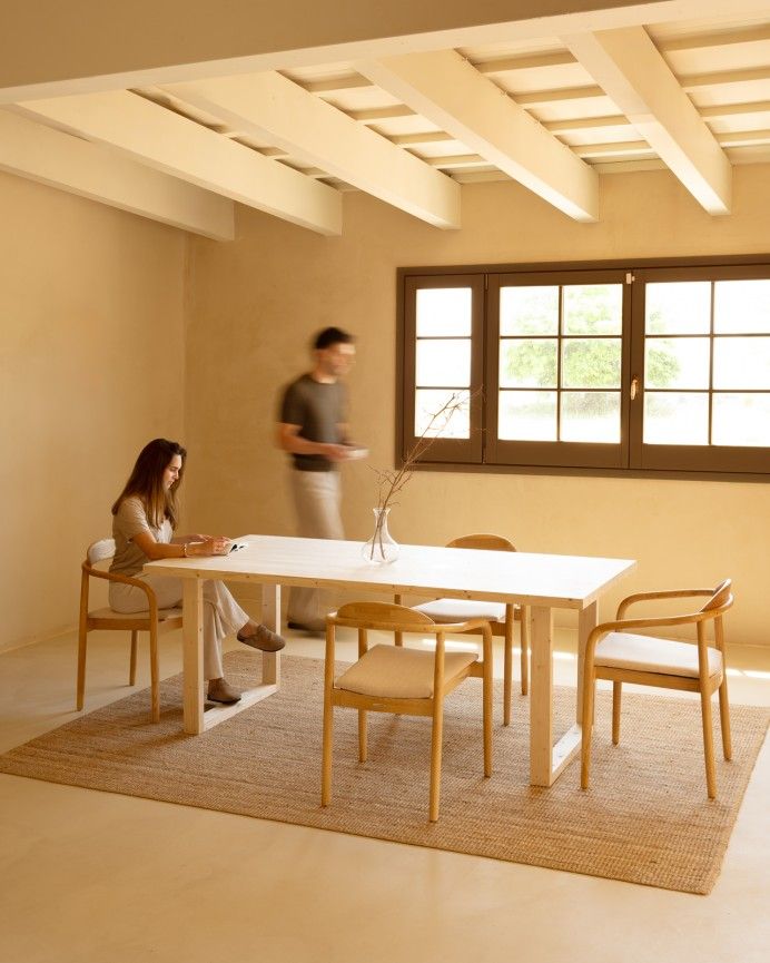 Luxor - Mesa de comedor de madera maciza tono natural de varias medidas