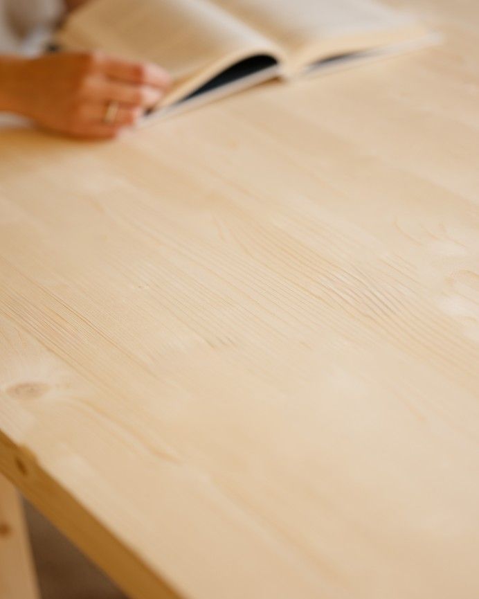 Luxor - Mesa de comedor de madera maciza tono natural de varias medidas