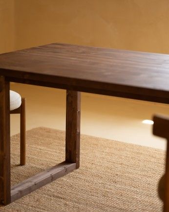 Luxor - Mesa de comedor de madera maciza tono nogal de varias medidas