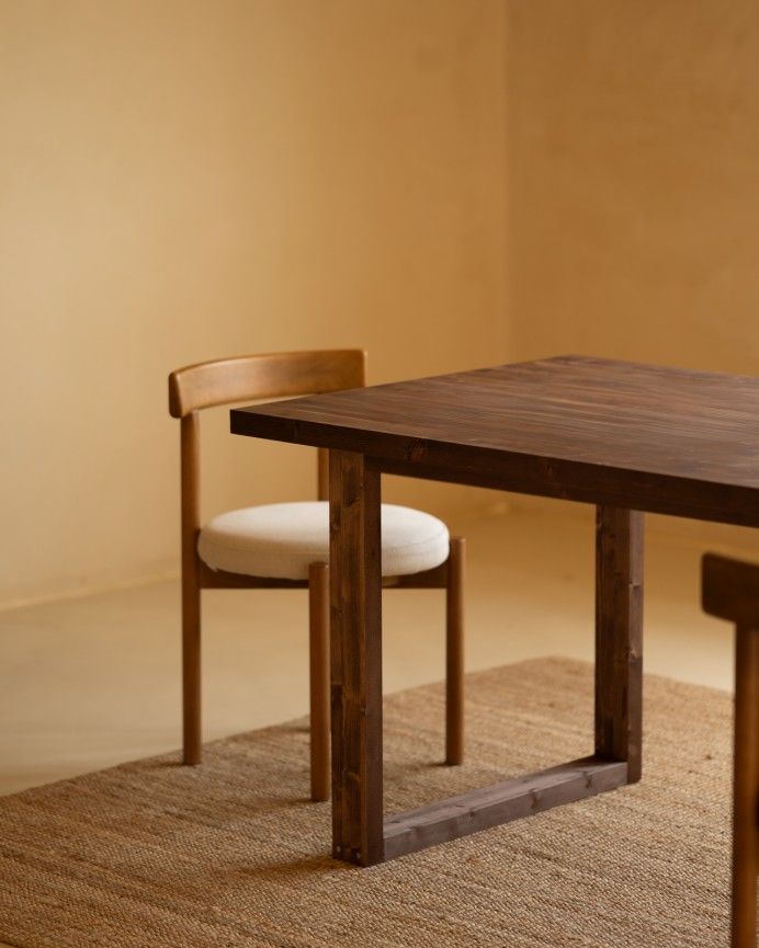 Luxor - Mesa de comedor de madera maciza tono nogal de varias medidas