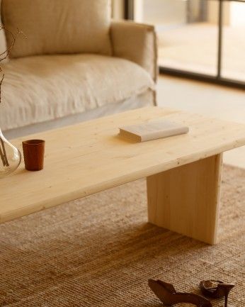 Haruto - Mesa de centro de madera maciza tono natural de varias medidas
