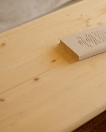 Haruto - Mesa de centro de madera maciza tono natural de varias medidas