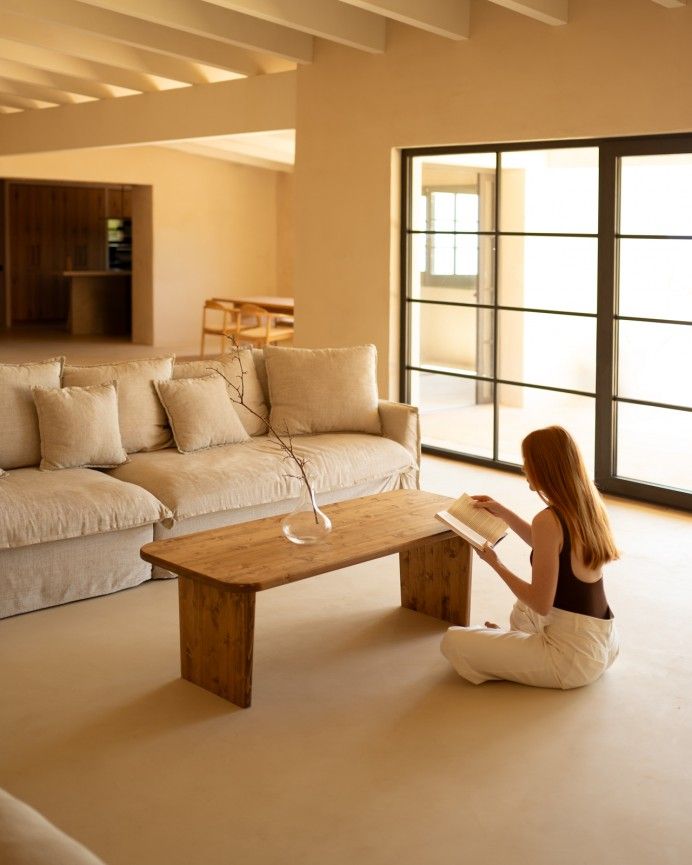 Haruto - Mesa de centro de madera maciza tono roble oscuro de varias medidas