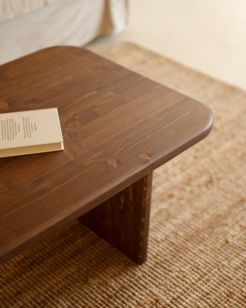 Haruto - Mesa de centro de madera maciza tono nogal de varias medidas