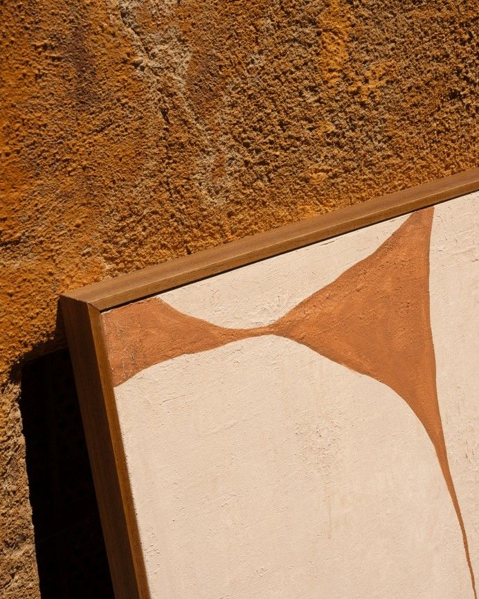 Ari - Cuadro teja decorativo sobre algodón con bastidor de madera pintado artesanalmente con pintura al óleo en varias medidas